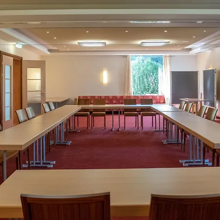 Bergers Airporthotel Memmingen Hotel