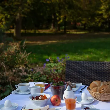 فندق Bergers Airporthotel Memmingen 3*