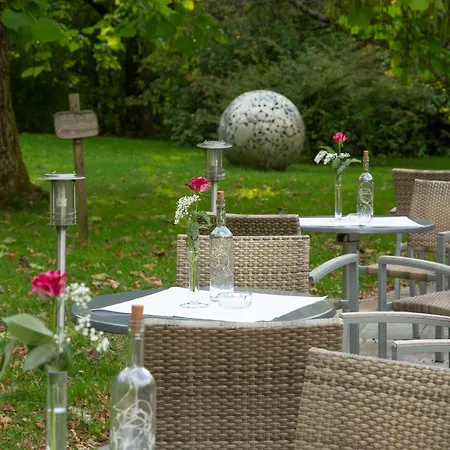 فندق Bergers Airporthotel Memmingen