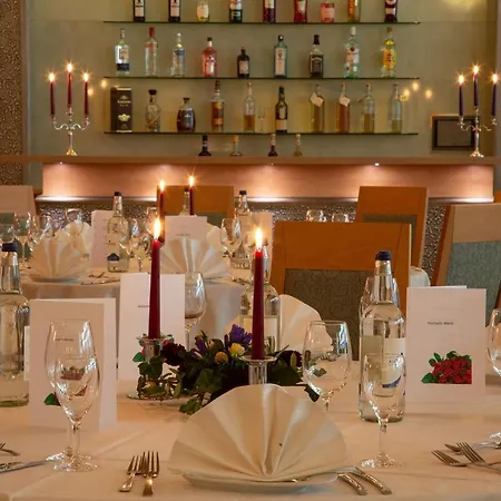 Bergers Airporthotel Memmingen 3*